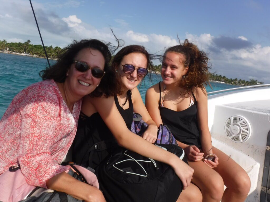 Belize travel blog adventurous families travel blog empty nesters travel blog ambergris caye cayo district phoenix resort mystic river ATM cave cave tubing snorkel snorkeling caye caulker seakarus blue water grill red ginger