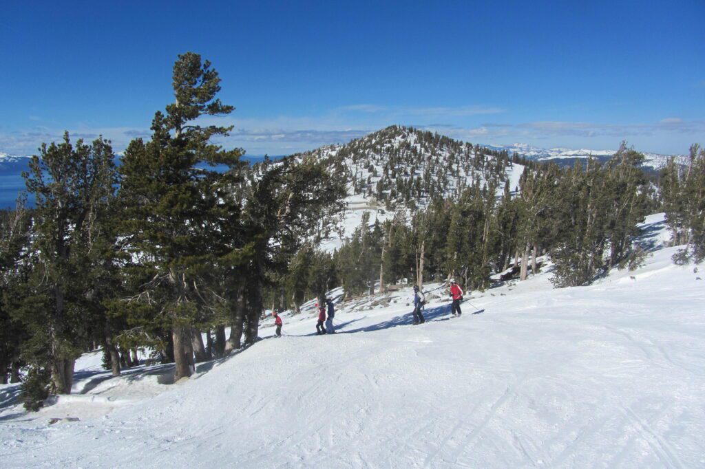 Heavenly ski resort south lake tahoe vail resorts california lodge tamarack lodge ski lift hike run views drive around lake tahoe travel blog for empty nesters  travel blog for adventurous families beacon pub nevada snow making picnic